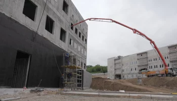 Санкции не повлияли на строительство краевой больницы на Камчатке