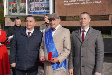 Торжественная церемония посвящения в Почётные граждане прошла в Петропавловске-Камчатском 11