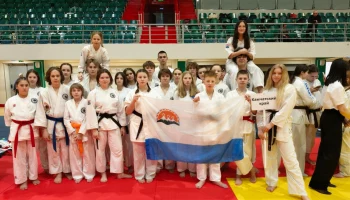 Взяла два пьедестала на всероссийских соревнованиях в Казани София Мамонтова с Камчатки Взяла два пьедестала на всероссийских соревнованиях в Казани София Мамонтова с Камчатки