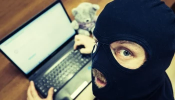 Директор из Китая стал жертвой классической мошеннической схемы на Камчатке Директор из Китая стал жертвой классической мошеннической схемы на Камчатке