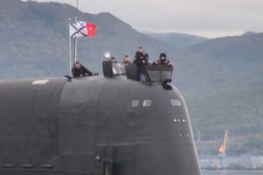 На Камчатке торжественно встретили моряков подводного ракетоносца «Новосибирск» 10