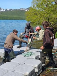 Установлены понтонные пирсы на Курильском озере к началу турсезона на Камчатке 4