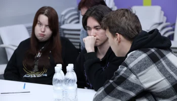 Квиз-игра «Умность» выявляет сильнейших в Елизове на Камчатке Квиз-игра «Умность» выявляет сильнейших в Елизове на Камчатке