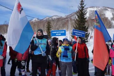 На Камчатке прошло открытие Чемпионата и Первенства России по горнолыжному спорту – 2024 0