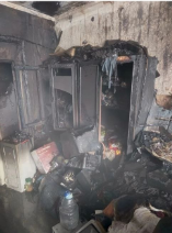 Помог покинуть очаг возгорания и передал прибывшим медикам пострадавшую начальник местного пожарного поста на Камчатке 1