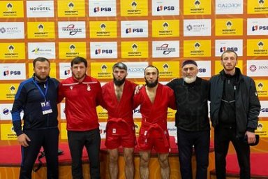 Спортсмен с Камчатки стал четырёхкратным чемпионом мира по боевому самбо 2
