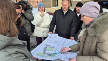 Евгений Беляев провел встречу с жителями дома 67 по улице Ленинской в Петропавловске-Камчатском