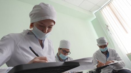 В школу № 33 столицы Камчатки  поступило оборудование для курса "Шаг в медицину" 1
