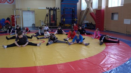 Восьмикратная чемпионка мира по самбо провела открытую тренировку в Петропавловске-Камчатском 3