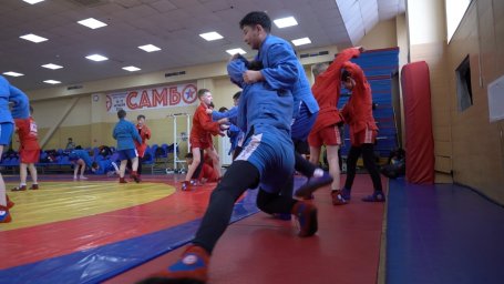 Восьмикратная чемпионка мира по самбо провела открытую тренировку в Петропавловске-Камчатском 4