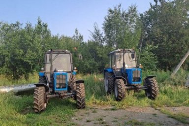 Два новых трактора и два пресс-подборщика приобретены  для фермерских хозяйств Мильковского района на Камчатке 3