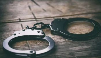 Женщина не оценила отсрочку наказания и продолжила нарушать закон на Камчатке Женщина не оценила отсрочку наказания и продолжила нарушать закон на Камчатке