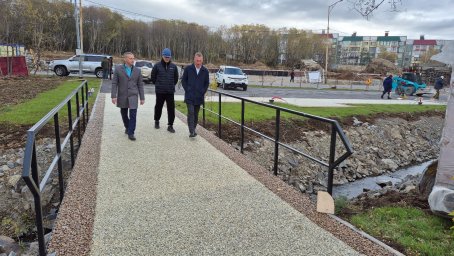 Создание первой инклюзивной площадки близится к завершению в Петропавловске-Камчатском 4