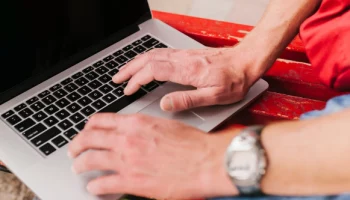 Против введения административной ответственности за использование VPN высказался глава Минцифры