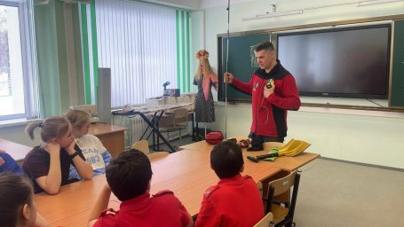 Семинар-практикум по техносферной безопасности прошел для ребят на Камчатке 10