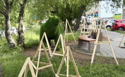Завершено благоустройство двора по программе «Город 20/30» в столице Камчатки 0