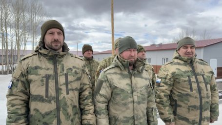 Торжественным митингом отметили 81-ю годовщину Победы в центре ВОИН на Камчатке 0