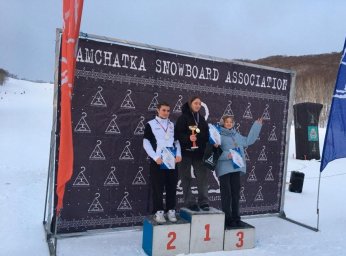 В столице Камчатки определили сильнейших сноубордистов 4