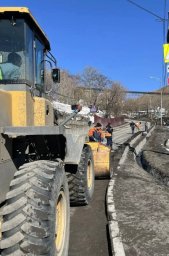 В течение дня техника работала на центральных магистралях Петропавловска-Камчатского 3
