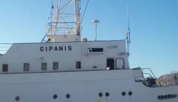 Потерпевший аварию &laquo;Гипанис&raquo; уже следует своим ходом в порт Петропавловск-Камчатский