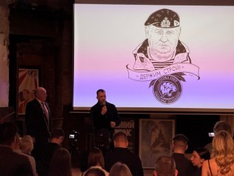 Подведены итоги второго сезона конкурса современного плакатного искусства, где приняли участие более 4 000 авторов 3