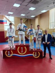 Соревнования на Кубок края по дзюдо среди юных спортсменов прошли на Камчатке 8 Соревнования на Кубок края по дзюдо среди юных спортсменов прошли на Камчатке 8
