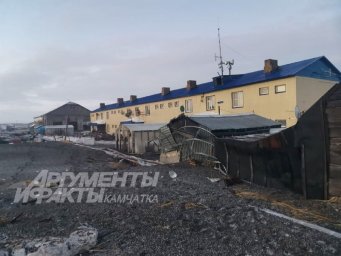 Завершается ликвидация последствий циклона в селе Ивашка на Камчатке 0