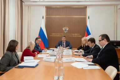 Бюджетные места для подготовки важных специалистов помогает получить Ирина Яровая на Камчатке 0