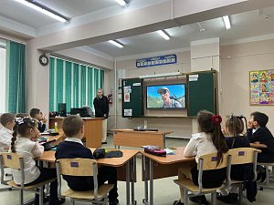 Дополнительная поддержка за трудовые достижения ожидает педагогов Камчатки 5