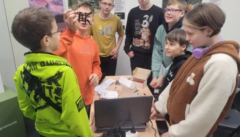 20 камчатских школьников освоили основы робототехники