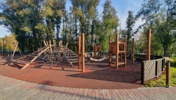 Арбитражный суд обязал подрядчика исправить дефекты в Елизовском парке отдыха на Камчатке Арбитражный суд обязал подрядчика исправить дефекты в Елизовском парке отдыха на Камчатке