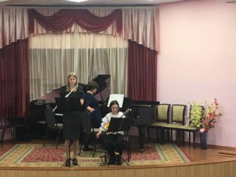В Детской музыкальной школе № 6 прошёл концерт, посвящённый Дню матери 3