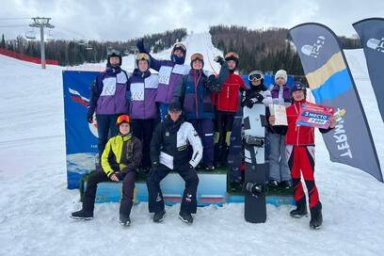 Юные сноубордисты Камчатки завоевали медали первенства России 0