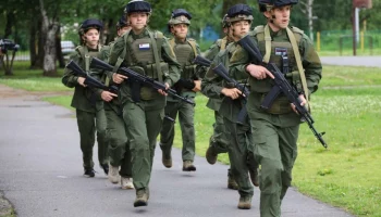 В число десяти сильнейших команд на всероссийских военно-тактических соревнованиях «Путь ВОИНа» вошли курсанты с Камчатки В число десяти сильнейших команд на всероссийских военно-тактических соревнованиях «Путь ВОИНа» вошли курсанты с Камчатки