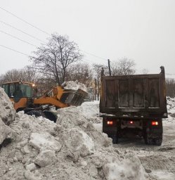 Работы по зимнему содержанию городских территорий проводятся в Петропавловске-Камчатском 2