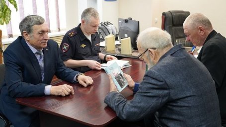 17 апреля &mdash; День ветеранов органов внутренних дел 1