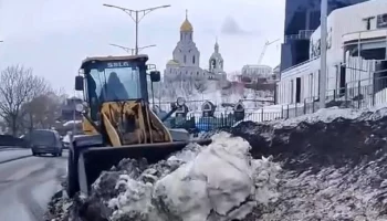 Комплексное содержание городских территорий продолжается в Петропавловске-Камчатском Комплексное содержание городских территорий продолжается в Петропавловске-Камчатском