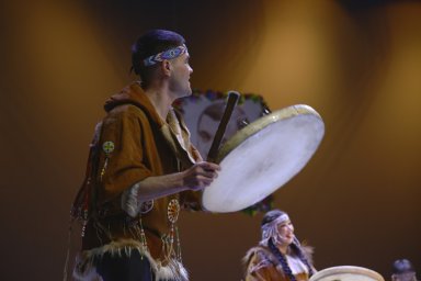 Торжество в честь юбилея Государственного Академического корякского национального ансамбля танца «Мэнго» прошло на Камчатке 9