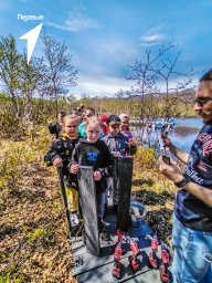 Камчатские школьники приняли участие в строительстве экотропы в парке Ойкумена 4
