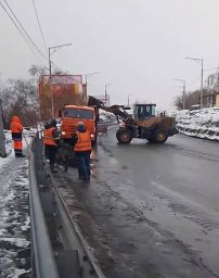 Плановые работы по очистке улиц продолжаются в Петропавловске-Камчатском 3