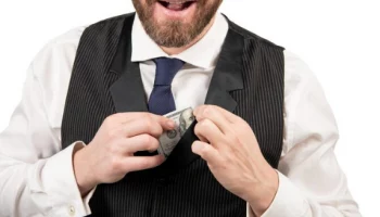 Миллион рублей штрафа выплатит неудачливый взяткодатель на Камчатке