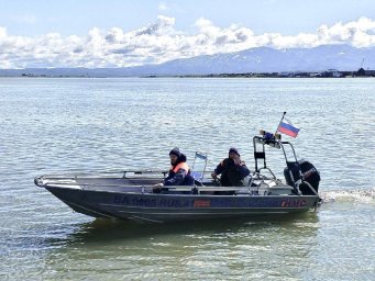 Ликвидация аварии на водопроводе проводится в посёлке Усть-Камчатск на Камчатке. 0