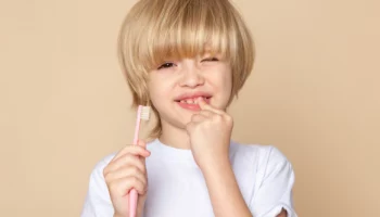 Как сохранить детские зубы здоровыми: памятка для родителей