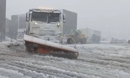 Состояние центральных магистралей в условиях непогоды пытаются отслеживать дорожные службы Петропавловска-Камчатского 7