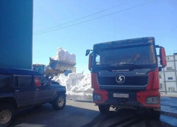 Сезонные работы по содержанию городских территорий проводят подрядные организации в столице Камчатки 2