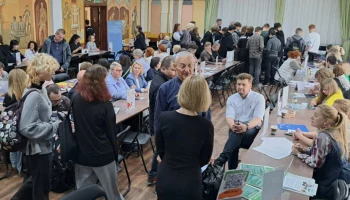 Более 150 человек трудоустроились на федеральной ярмарке вакансий на Камчатке