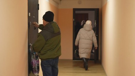 12 семей получили новые квартиры в рамках программы переселения из аварийного жилья в Ключах на Камчатке 3 12 семей получили новые квартиры в рамках программы переселения из аварийного жилья в Ключах на Камчатке 3