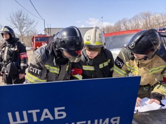 Елизовский дом-интернат психоневрологического типа тушили специалисты МЧС на Камчатке 1