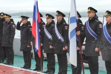 На Камчатке торжественно встретили моряков подводного ракетоносца «Новосибирск» 0