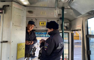 Автобусы на предмет технического и санитарного состояния проверили в столице Камчатки 5